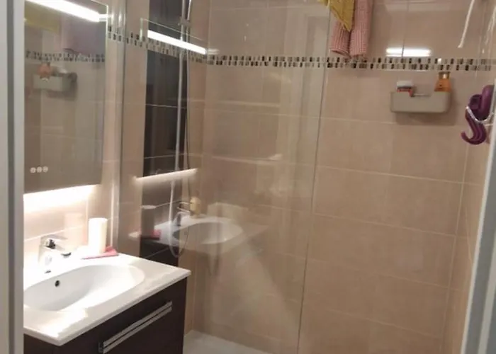 Pieds Dans L'eau - Vue Exceptionnelle - Parking Apartman *